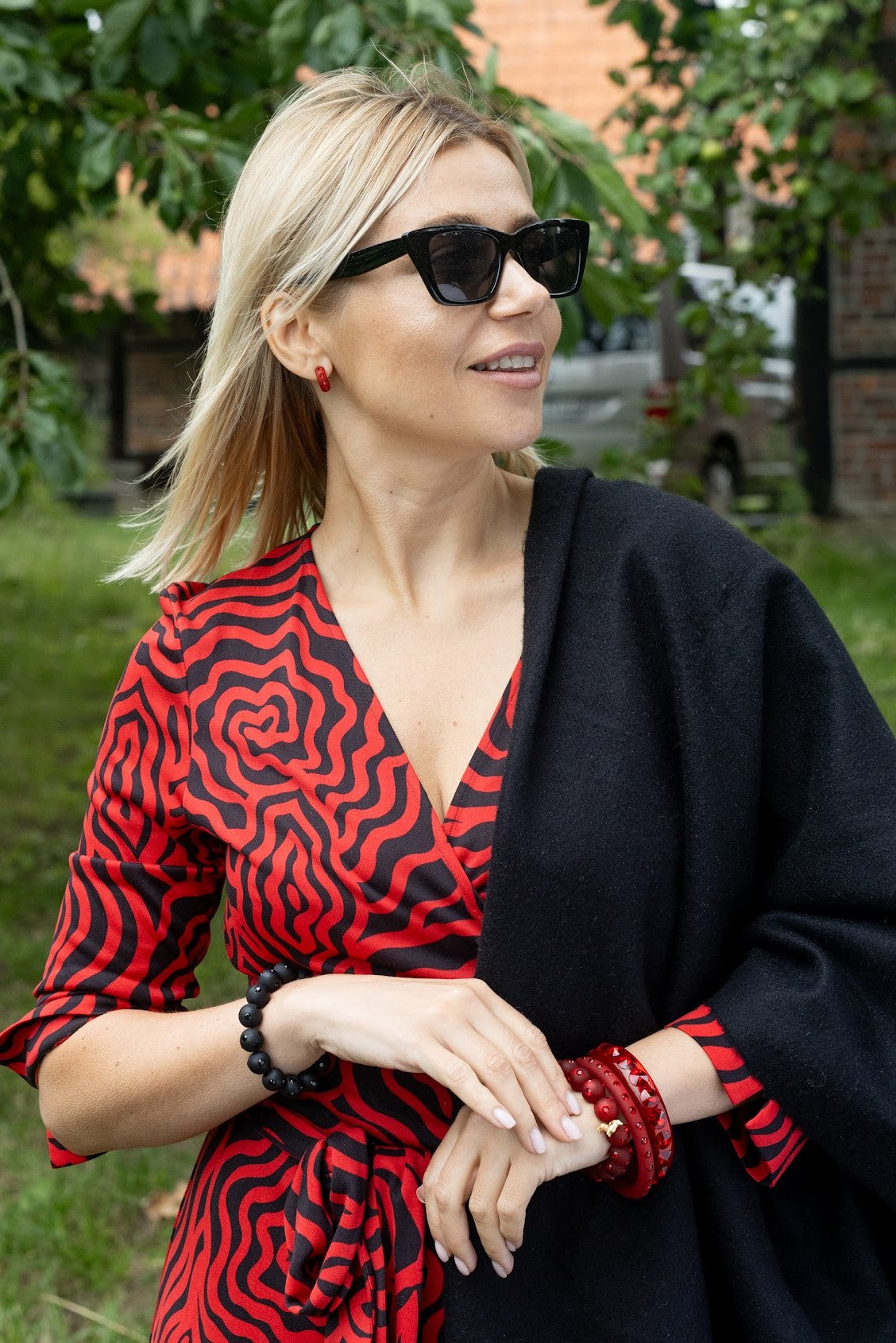 Bangle Catania in black