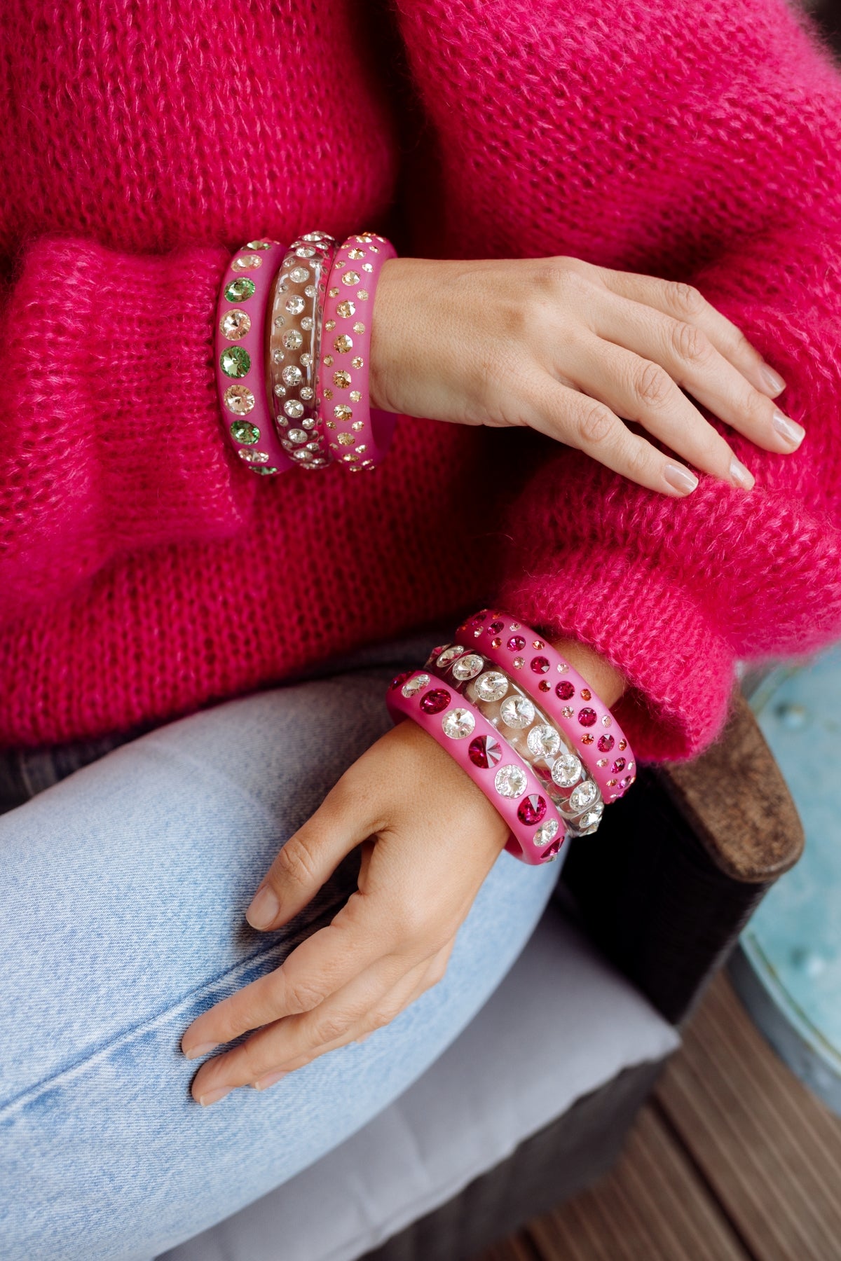 Classico bangle Sassari in pink with green accents