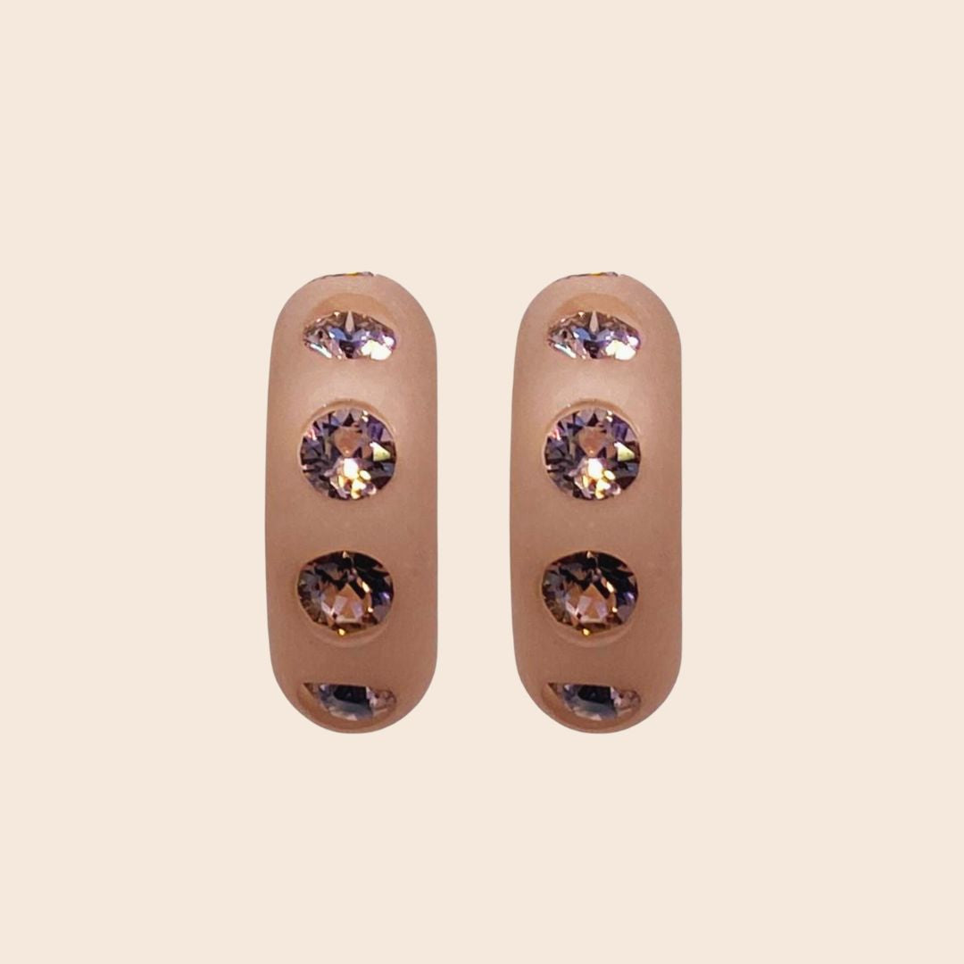 Coloristers Ohrringe mit Kristallen in puder. Coloristers Earrings with crystals in powder